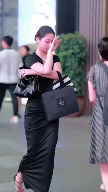 扑克又疼又叫免费软件特色